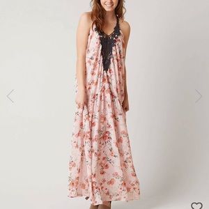 Coco + Jaimeson maxi dress